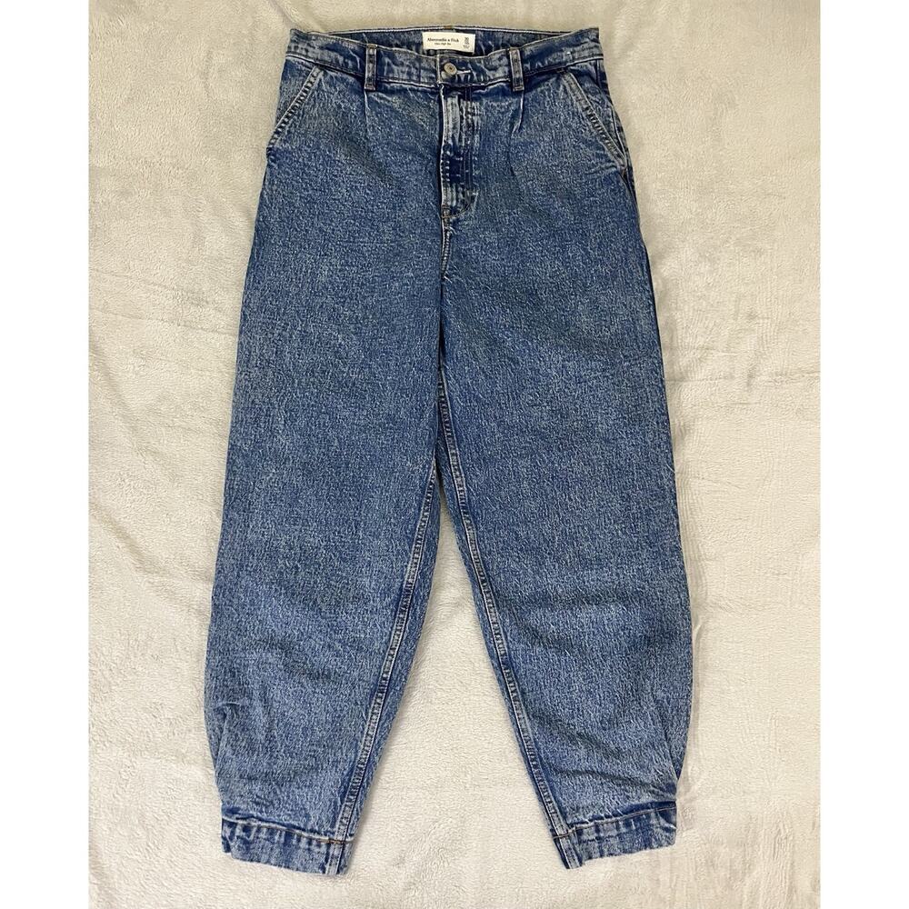 Abercrombie & Fitch Ultra High Rise Acid Wash Retro 80s Women’s 30 / 10R Barrel